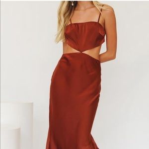 Verge Girl Cut Out maxi